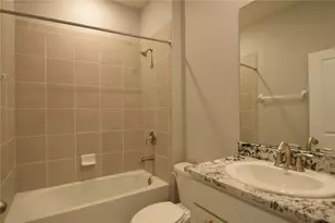 2128 Midnight Pearl Dr, Sarasota, FL 34240 - Photo 18