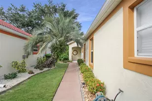 1304 Capri Isles Blvd, Venice, FL 34292 - Photo 4