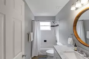 1304 Capri Isles Blvd, Venice, FL 34292 - Photo 40