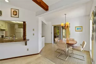 2271 Pine View Cir, Sarasota, FL 34231 - Photo 14