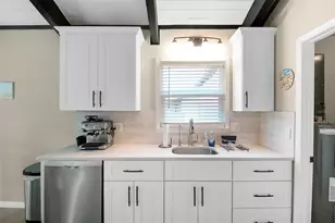 5824 Wildwood Ave, Sarasota, FL 34231 - Photo 34