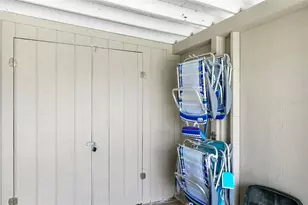 5824 Wildwood Ave, Sarasota, FL 34231 - Photo 4