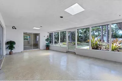 4311 52nd Street E, Bradenton, FL 34208 - Photo 8