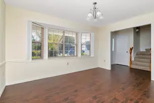 1310 91st Ct NW, Bradenton, FL 34209 - Photo 8