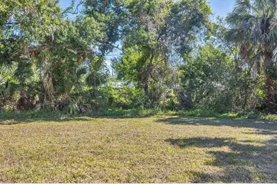 2538 Lakeshore Circle, Port Charlotte, FL 33952 - Photo 26