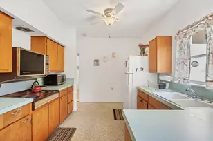 2538 Lakeshore Cir, Port Charlotte, FL 33952 - Photo 10