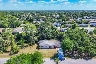 2538 Lakeshore Cir, Port Charlotte, FL 33952 - Photo 2