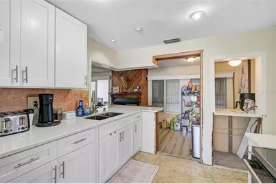 4420 101st Street W, Bradenton, FL 34210 - Photo 6