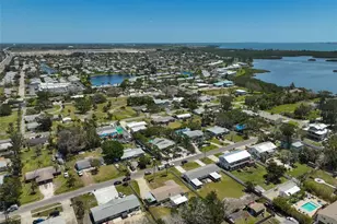 4420 101st St W, Bradenton, FL 34210 - Photo 36