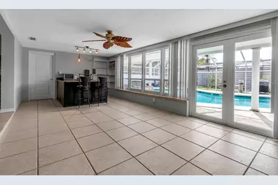 6422 Beechwood Avenue, Sarasota, FL 34231 - Photo 14