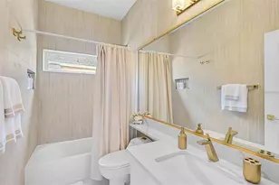 4146 Westbourne Cir, Sarasota, FL 34238 - Photo 20