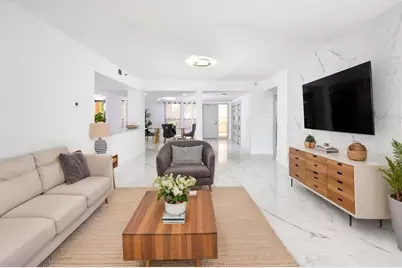 1255 N Gulfstream Avenue #402, Sarasota, FL 34236 - Photo 8