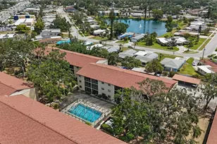 2220 Stickney Point Rd, Sarasota, FL 34231 - Photo 24