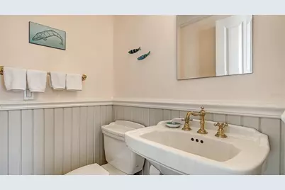 5024 Commonwealth Drive, Sarasota, FL 34242 - Photo 44