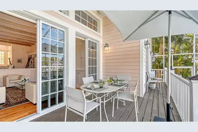 5024 Commonwealth Drive, Sarasota, FL 34242 - Photo 10