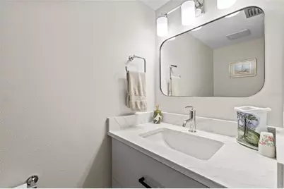 800 Hudson Avenue #105, Sarasota, FL 34236 - Photo 18