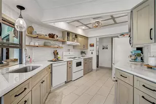 801 E 5th St, Englewood, FL 34223 - Photo 28