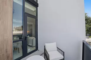 430 Kumquat Ct, Sarasota, FL 34236 - Photo 22