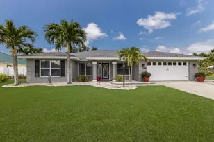 3889 Canopy Way, Sarasota, FL 34235 - Photo 4