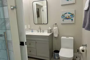 7448 39th Ct E, Sarasota, FL 34243 - Photo 44