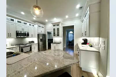 7448 39th Court E, Sarasota, FL 34243 - Photo 10