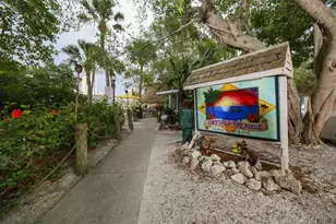 1111 N Gulfstream Ave, Sarasota, FL 34236 - Photo 40