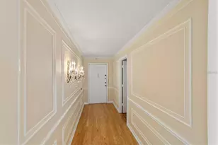 1111 N Gulfstream Ave, Sarasota, FL 34236 - Photo 4