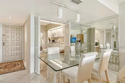 1945 Gulf Of Mexico Drive #M2-402, Longboat Key, FL 34228 - Photo 4