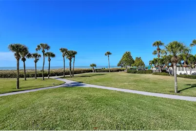 1945 Gulf Of Mexico Drive #M2-402, Longboat Key, FL 34228 - Photo 32