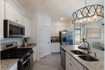 17418 Blue Ridge Place, Lakewood Ranch, FL 34211 - Photo 36