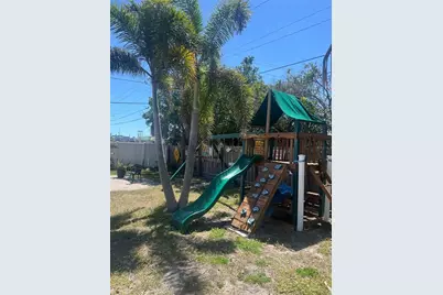 1 Caroll Circle, Englewood, FL 34223 - Photo 2