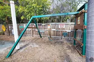 1 Caroll Cir, Englewood, FL 34223 - Photo 22