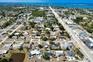 1 Caroll Cir, Englewood, FL 34223 - Photo 4