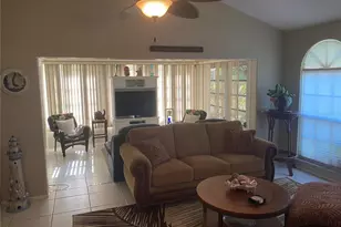 5712 34th Ct W, Bradenton, FL 34210 - Photo 8