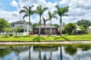 14315 Tree Swallow Way, Lakewood Ranch, FL 34202 - Photo 6