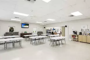 3213 Cambridge Ave, Bradenton, FL 34207 - Photo 32