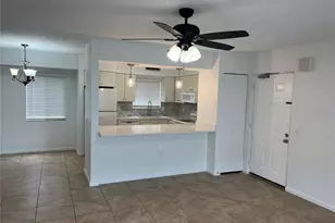 5617 Ashton Lake Dr, Sarasota, FL 34231 - Photo 4