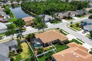 4706 Josselin Pl, Parrish, FL 34219 - Photo 10