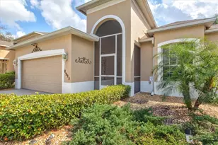 8995 Founders Cir, Palmetto, FL 34221 - Photo 6