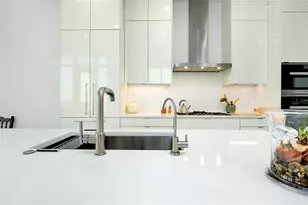 33 S Palm Ave, Sarasota, FL 34236 - Photo 10