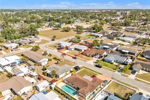 2705 20th Ave Dr W, Bradenton, FL 34205 - Photo 42