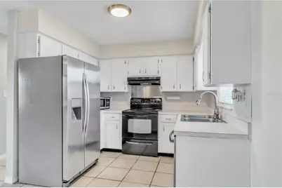 2705 20th Avenue Drive W, Bradenton, FL 34205 - Photo 8