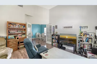 12339 Hollybush Terrace, Lakewood Ranch, FL 34202 - Photo 10