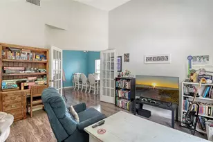 12339 Hollybush Terrace, Lakewood Ranch, FL 34202 - Photo 10