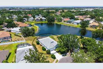 12339 Hollybush Terrace, Lakewood Ranch, FL 34202 - Photo 4