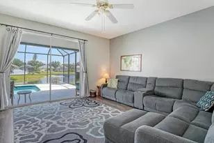 12339 Hollybush Terrace, Lakewood Ranch, FL 34202 - Photo 12