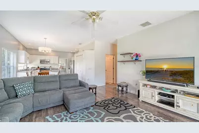 12339 Hollybush Terrace, Lakewood Ranch, FL 34202 - Photo 14