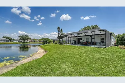 12339 Hollybush Terrace, Lakewood Ranch, FL 34202 - Photo 36