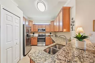 12640 Felice Dr, Venice, FL 34293 - Photo 16