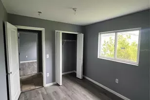 1719 24th St E, Palmetto, FL 34221 - Photo 2